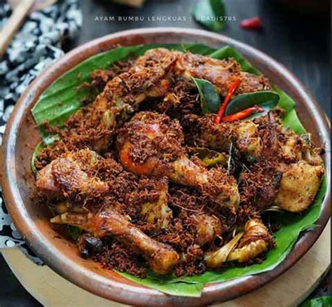 #cookpadcommunity_bandung #cookpad_paders #masakanceunia #ayamgorengkampunggurih #tantanganakhirtahun #masakditahunbaru Resep Ayam Goreng Lengkuas Enak Gurih dan Super Sedap 2020