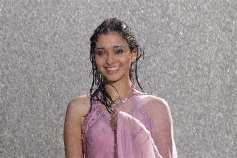 Dollywood Launching Blog Tamanna Exposing In Wet Saree