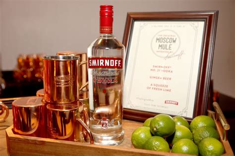 With These Smirnoff Vodka Cocktails You’re Guaranteed The Title Of Friendsgiving Mvp Tipsy