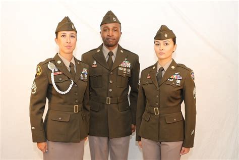 √ Dress Blues Army Female Va Guard