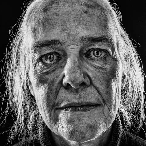Amazing Portrait Of Old Woman Lee Jeffries Photo Visage Portrait Noir Et Blanc Photographie