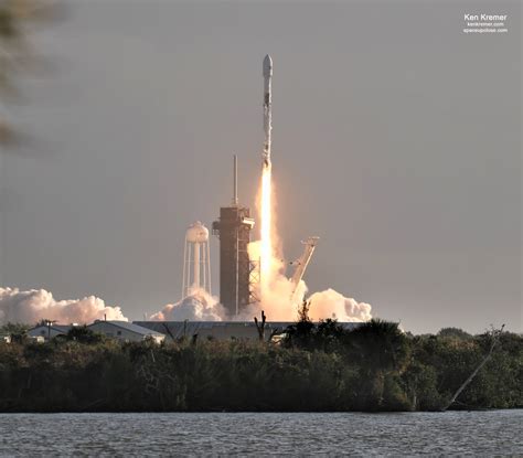 SpaceX Launches Next Batch Starlink Satellites, 1st of 2 This Week from