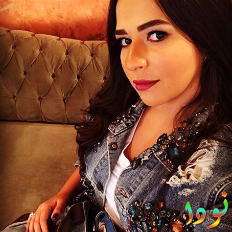 كشفت الفنانة المصرية إيمي سمير غانم، عن صور نادرة لوالدها الراحل، ونشرتها عبر حسابها على إنستغرام، معلقة عليها برسالة مؤثرة. إيمي سمير غانم صور ومعلومات وتقرير كامل - نودا