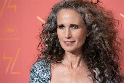 The cannes festival, until 2003 called the international film festival (festival international du film) and known in english as the cannes film festival, is an annual film festival held in cannes, france, which previews new films of all genres,. Andie MacDowell assume ses cheveux gris au Festival de ...