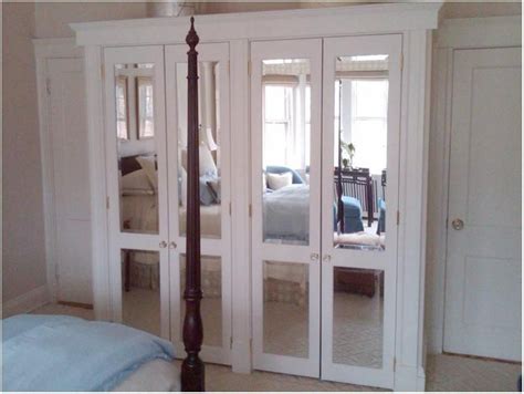 Awhile ago, the term bifold closet doors would conjure up images of one type of bifold doors with slats and flimsy knobs. Mirrored French Closet Doors for Bedroom | Mirror closet ...
