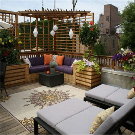 Privacy fence ideas for backyard. Outdoor Corner Bench Ideas Which Are Perfect for Family ...