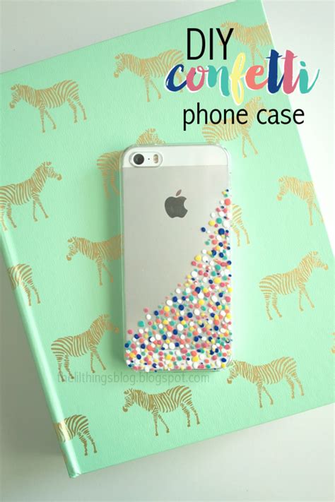 I think it turned out rather cute! 15 Amazing DIY Phone Cases That You Can Actually Make