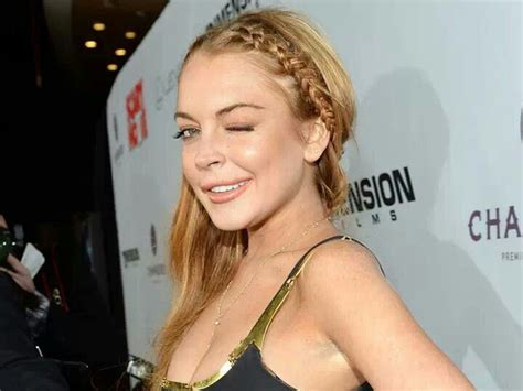 Lindsay Lohan Lindsay Lohan Chelsea Lately V Video Video Game Charlie Sheen Hilary Duff