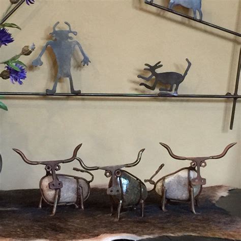 Known for their characteristic horns and diverse coloring, this friendly breed of cattle brings a little southern charm anywhere it goes. Longhorn/ Longhorn Decor/ Ranch/ Unique Gifts/ Texas ...