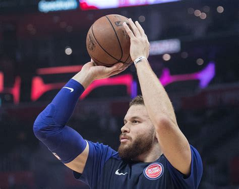 Check out current brooklyn nets player blake griffin and his rating on nba 2k21. Odds to Sign Blake Griffin After Buyout From Pistons ...