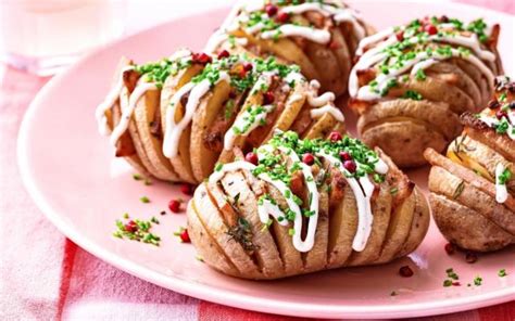 Hasselback Aardappelen Met Cervelaatworst En Kaassaus Libelle Lekker