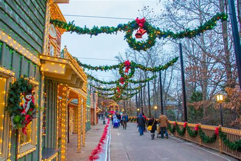 A Full List Of Christmas Tourist Attractions Part Of An Ozark Mountain