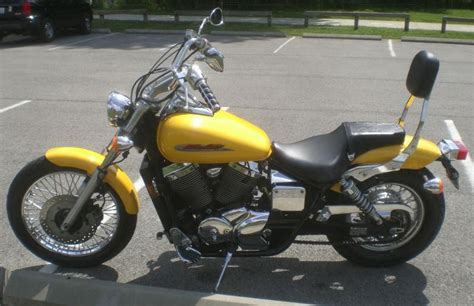 And value unmatched in its class. Buy 2002 Honda Shadow Spirit 750 VT750DC "Pearl Yellow" on ...