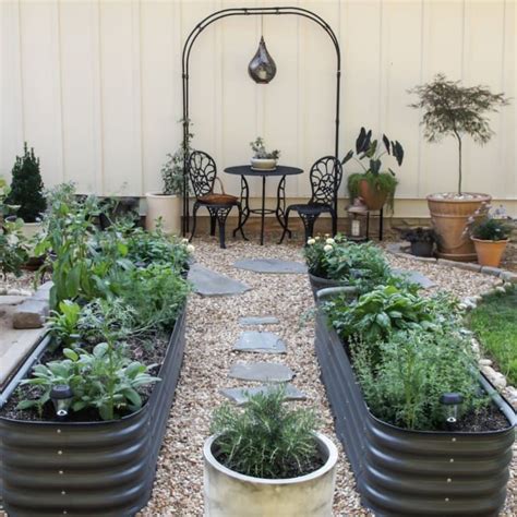 .raised beds, but i have yet to find a mention of anyone having actually dealt with a second season in such a lasagna bed, and the obvious settling anyway, i chose to make raised beds with wooden sides, made of raw untreated pine i could get from a local saw mill. Modular Raised Bed | Aluzinc Steel | Gardener's Supply in ...