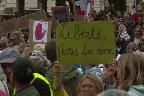 Manifestation Du 31 Juillet Contre Le Pass Sanitaire Des Milliers De