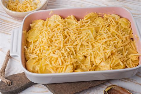 Cheddar Cheese Scalloped Potatoes Recipe