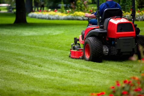 Book a local lawn mowing service in minutes. Lawn Maintenance | All Seasons Lawn Care