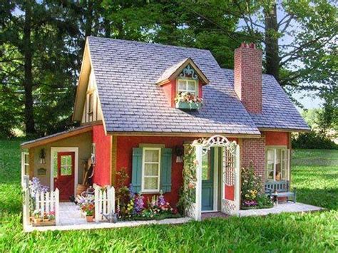 Bright Exterior Paint Colors Adding Fun To House Designs