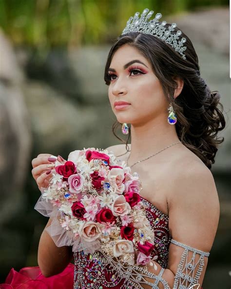 Updo hairstyles to rock your quinceanera day. Half Up Half Down Quinceanera Hairstyles | Cute ...