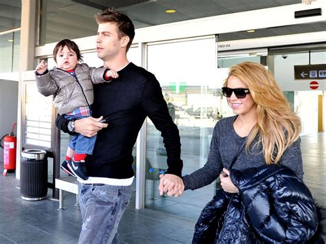 Maybe you would like to learn more about one of these? Shakira Height, Weight And Body Measurements