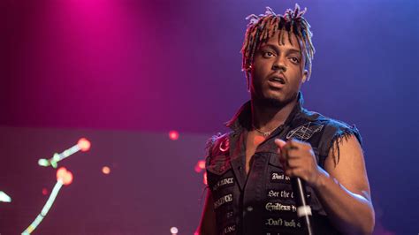 At Gripping Milwaukee Gig Rising Star Juice Wrld Eclipses