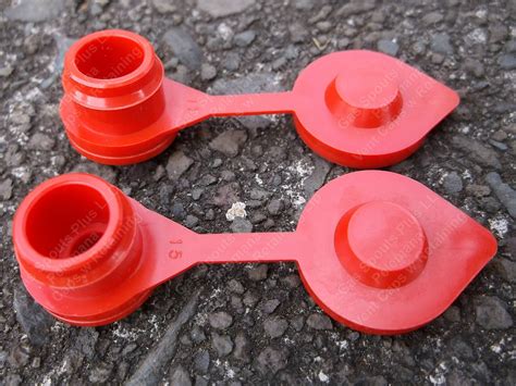 2 Pack Gas Can Red Vent Caps Air Breather Fix Your Can Glug Wedco Blitz Scepter Ebay