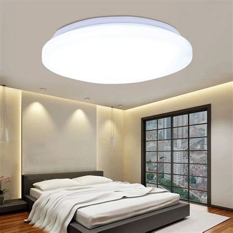 Die passende deckenlampe ist aber nicht nur dafür verantwortlich ihr zuhause mit licht zu durchfluten, sondern kann auch selbst ein wichtiger, dekorativer teil ihrer einrichtung sein. Led Deckenleuchte Wohnzimmer Acryl Ring Deckenleuchten ...