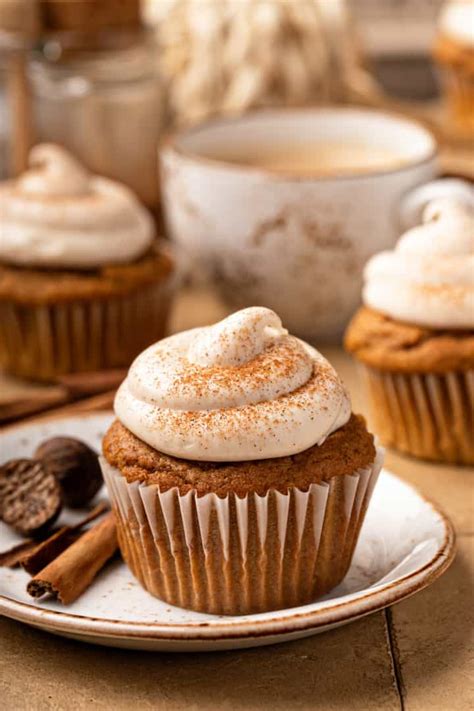 pumpkin spice cupcakes recipe my baking addiction