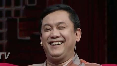 Kompas.com/sonya teresa rizieq shihab tiba jangan hanya satu orang (yang dipenjara), ujar dia. Kerumunan Jokowi Disamakan dengan Rizieq Shihab, Denny ...