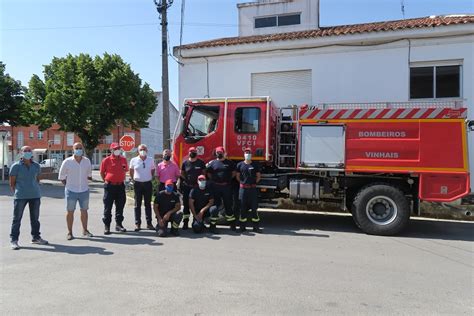 Oficial de bombeiro desde 2017 no corpo de bombeiros de vinhais. Bombeiros de Vinhais deslocaram uma equipa e carro de ...