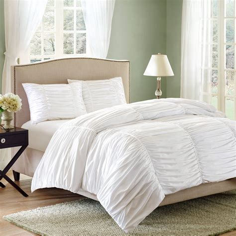 Better Homes And Gardens Ruched 3 Piece Bedding Comforter Mini Set