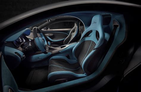La voiture noire is a tribute to bugatti's own history, a manifesto of the bugatti aesthetic and a piece of automotive haute couture. 2019 Bugatti La Voiture Noire | Top Speed