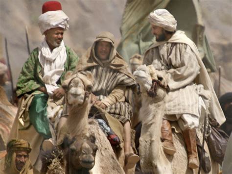 Journey To Mecca In The Footsteps Of Ibn Battuta Muslim Voices Arts