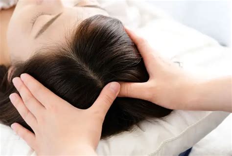 Reasons Head Massages Feel Good How To Perform Benefits And Precautions Of Head Massage