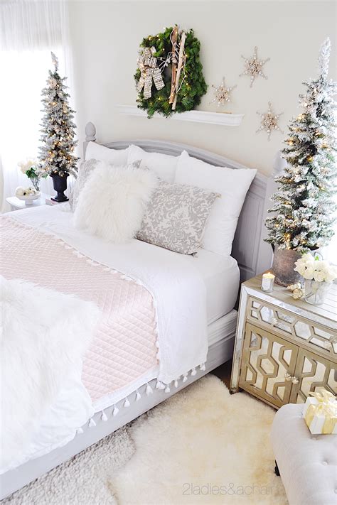 50 Christmas Decorations Bedroom Ideas To Make Your Home Cozy For The