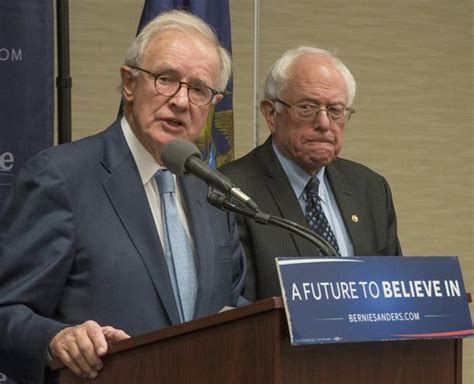 Former U S Senator Endorses Bernie Sanders Just Ahead Of Democratic