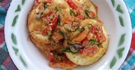 Masukkan gula dan garam aduk rata. 437 resep sambal goreng telur enak dan sederhana - Cookpad