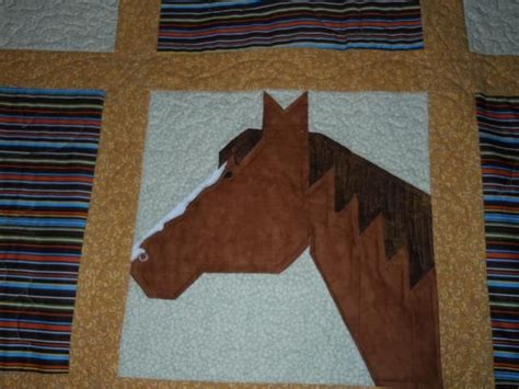Horse Quilt By Cowgirlquilts Quilting Ideas Horse Quilt Quilting