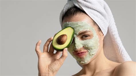 This Diy Avocado Face Mask Can Transform Your Skin