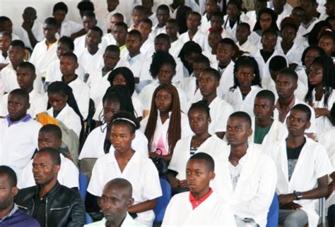 Jornal De Angola Notícias Saurimo Ganha Nova Escola Técnica De Saúde