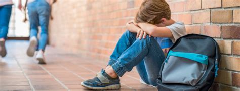 Renoncer au monde et pratiquer. Comment faire face au harcèlement scolaire - Groupe ...