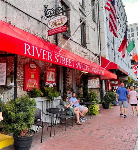 River Street Sweets Savannahs Waterfront