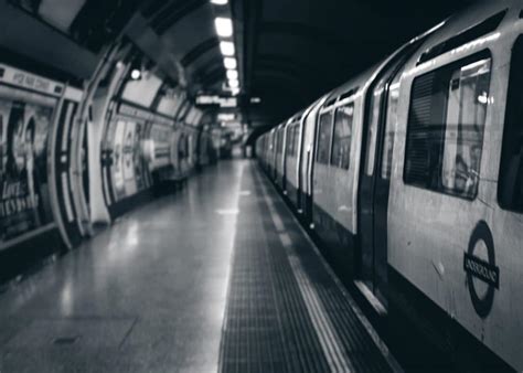 Haunted Underground Stations In London 7 Damn Spooky Ones