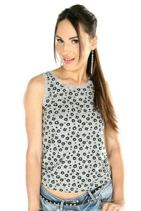 Lilu Moon Wiki, Age, Height, Real Name, Measurements, Net Worth