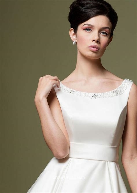 You may go into dress shopping with one silhouette—or even one specific dress—in mind that you're pretty sure will look insert 100 emoji here] on you. Lou Lou A line tea length wedding dress - Sell My Wedding ...