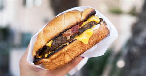 I googled jack in the box mystery sauce to see if i was right about it being thousand island like literally every other signature or mystery sauce and i found out. Jack in the Box New Triple Cut Premium Burger: Classic ...