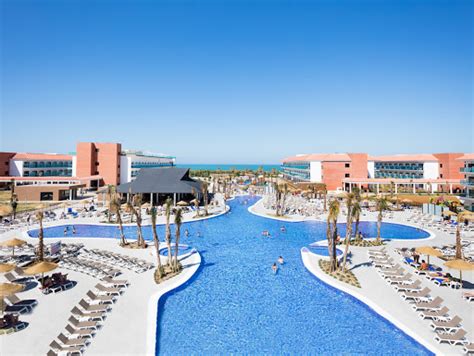 Servicio de bar desde la apertura hasta las 00:00 horas (en verano hasta la 01:00 h): Hotel Best Costa Ballena | Chipiona | Web Oficial