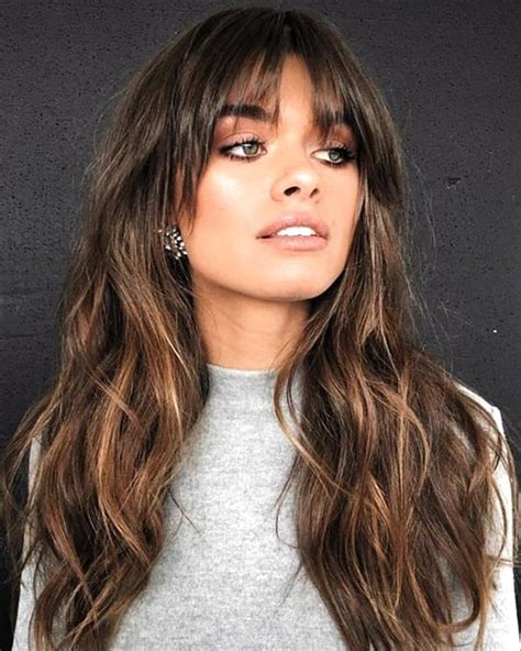 pin by 𝔍𝔲𝔩𝔦𝔞 on fringe in 2020 hair styles long hair with bangs long hair styles