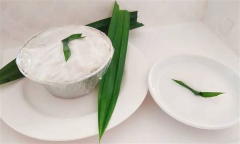 Perbedaan jenis makanan khas di tiap wilayah inilah yang sekaligus menjadi alasan bagi makanan khas daerah yang juga mudah didapatkan di tempat lainnya adalah kerak telor yang berasal dari. 15 Makanan Khas Karawang yang Terkenal Lezat - Bandoeng