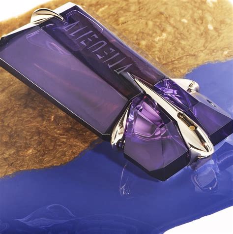The mugler alien perfume line for men and women has an unusual twist! Thierry Mugler Alien Perfume reviews in Perfume - ChickAdvisor